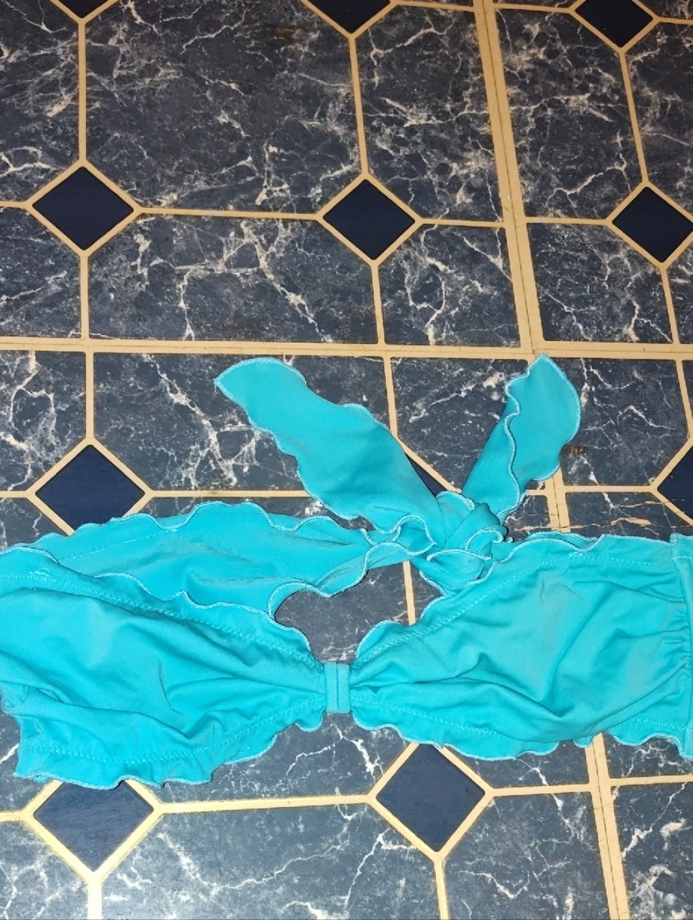 5/$25 SALE Victoria's Secret Size Large Turquoise Bandeau Swimsuit